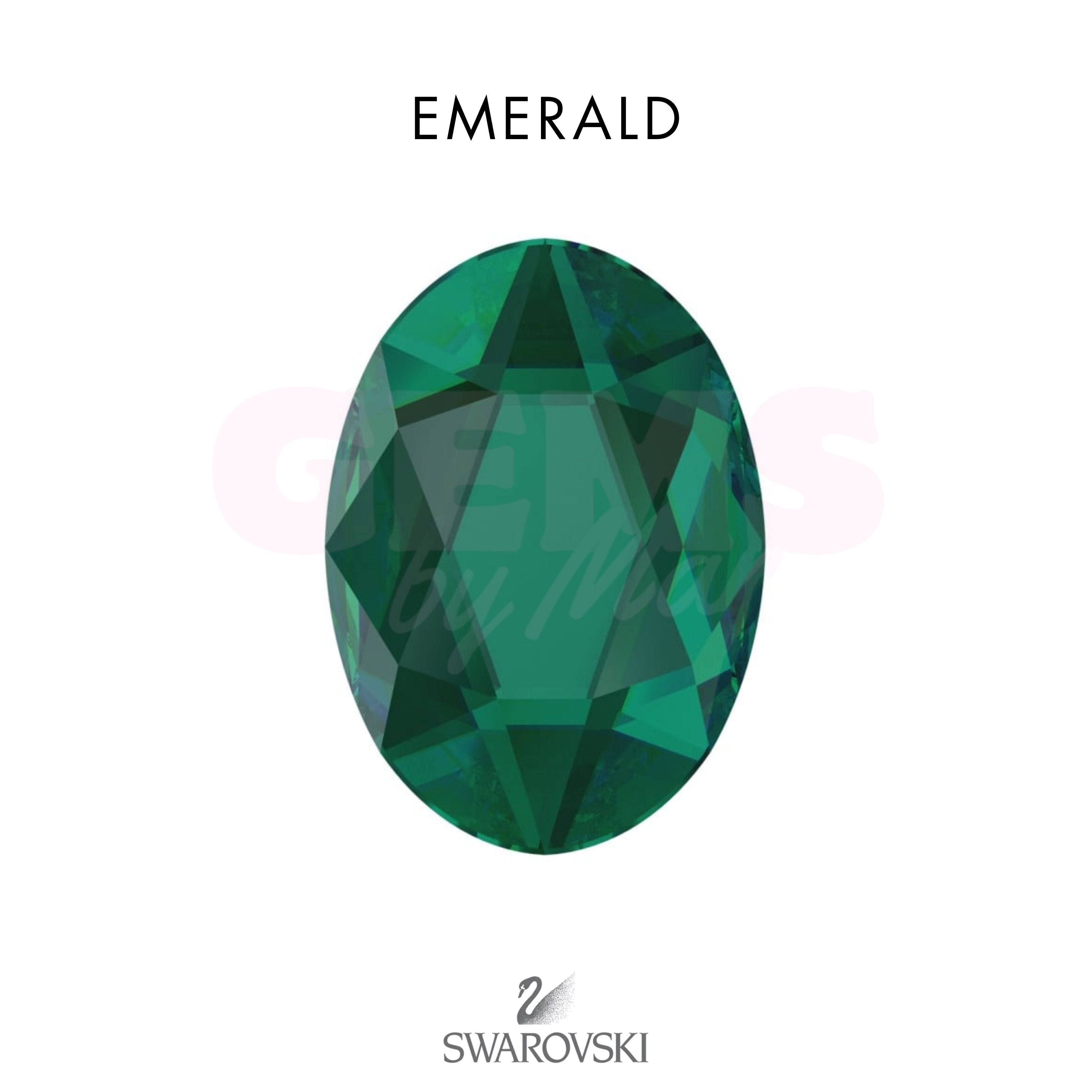 SWAROVSKI® Oval Emerald